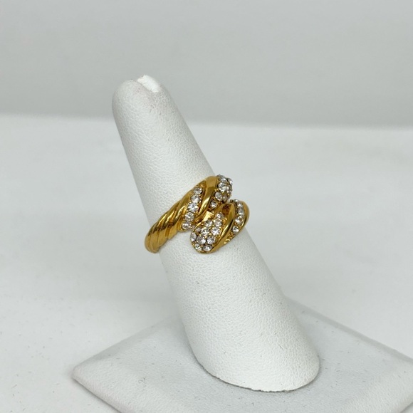 Intertwined Double Ring - Picture 3 of 6